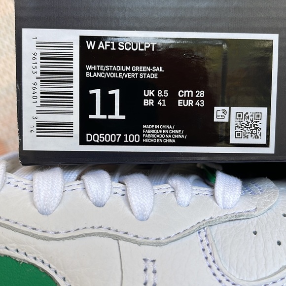 Nike Air Force 1 Sculpt

Men’s Shoes
White/Sail/Stadium Green
DQ5007-100 - Picture 16 of 16